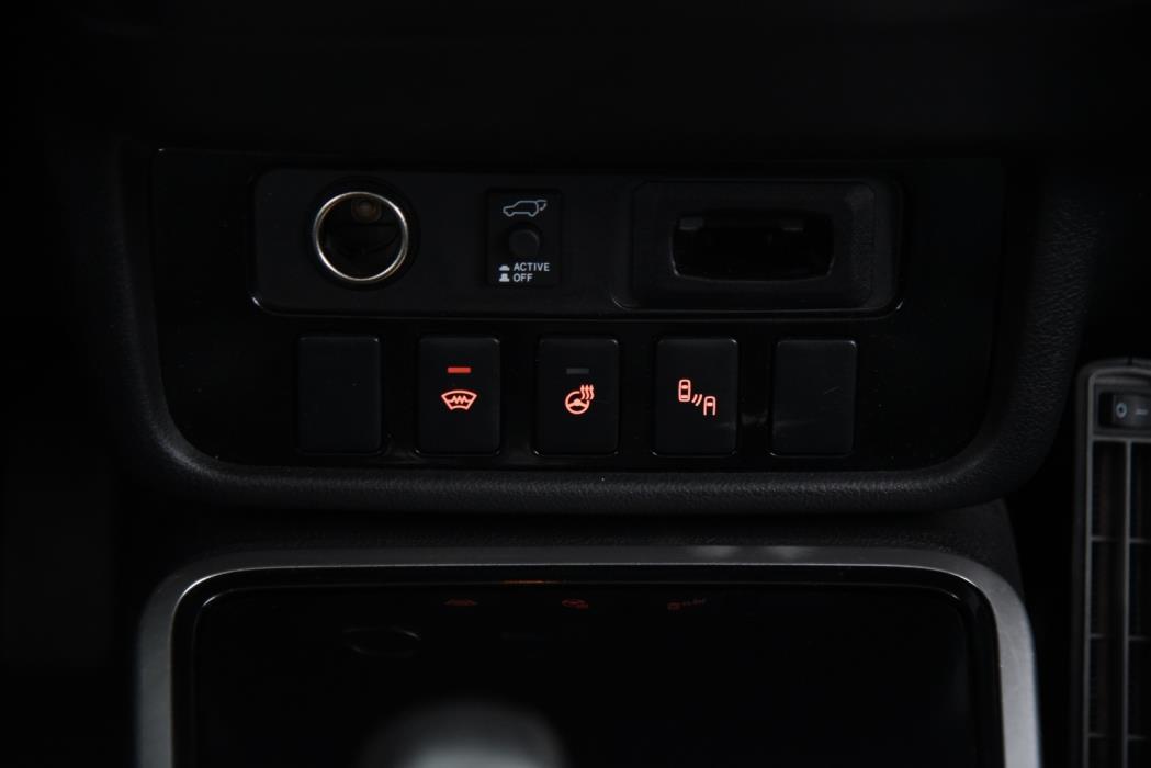 MITSUBISHI Outlander 2017