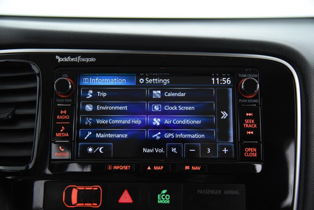 MITSUBISHI Outlander 2017