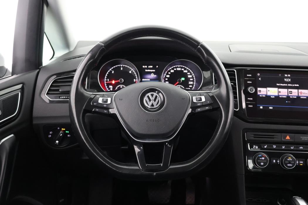 VOLKSWAGEN Golf Sportsvan 2019
