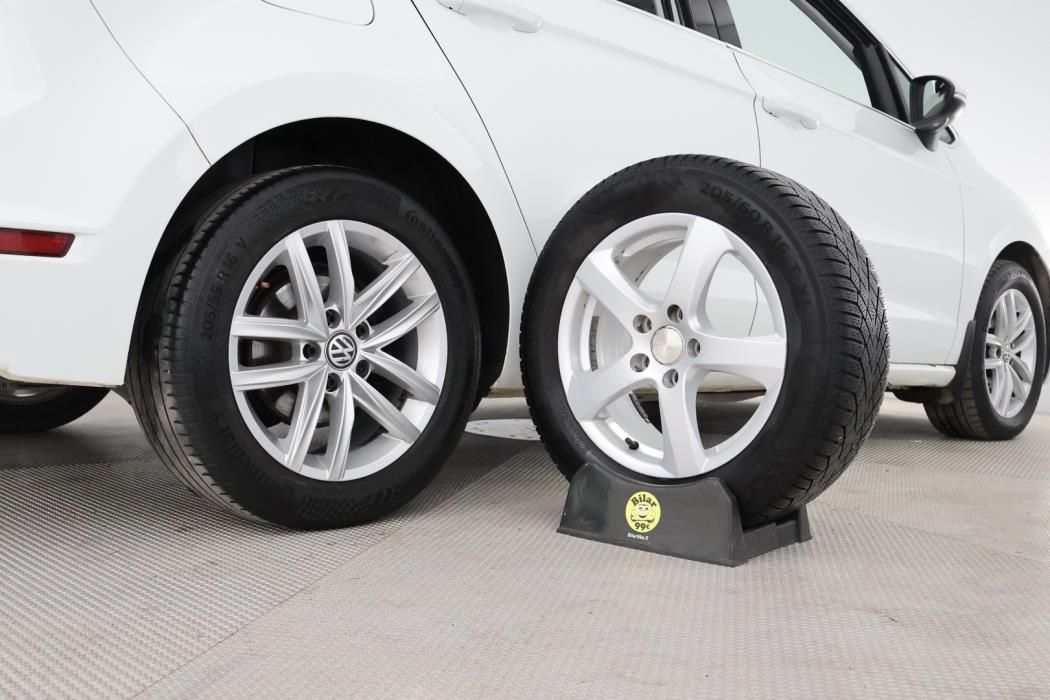 VOLKSWAGEN Golf Sportsvan 2019