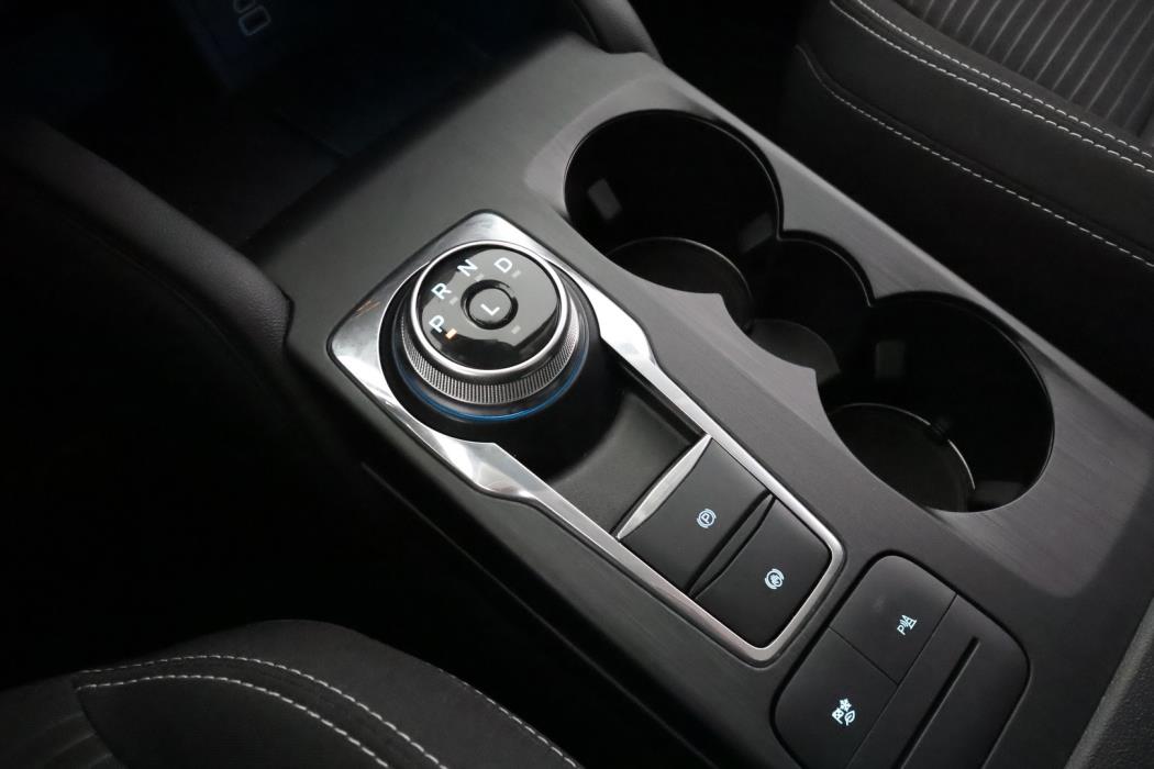 FORD Kuga 2022