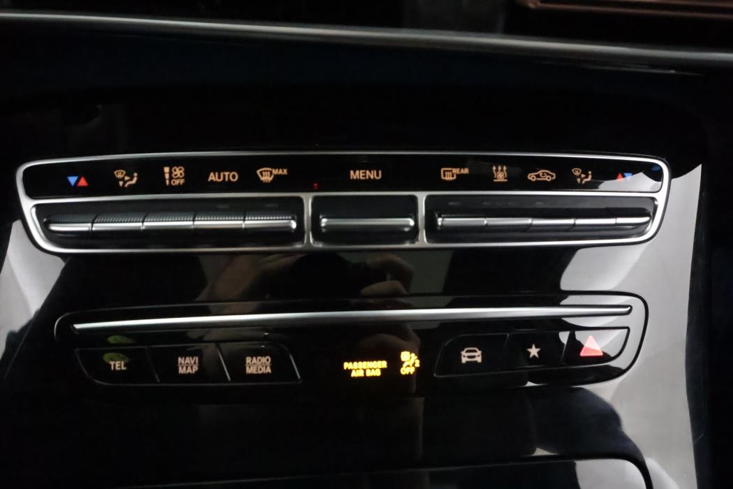 MERCEDES-BENZ EQC 2022