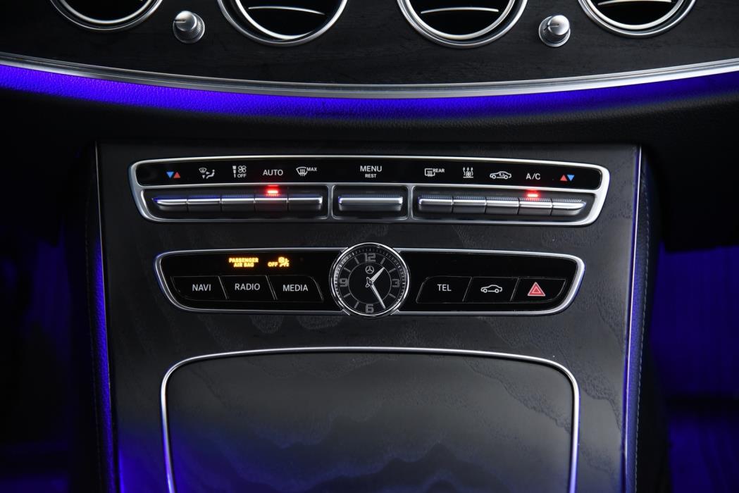 MERCEDES-BENZ E 2019