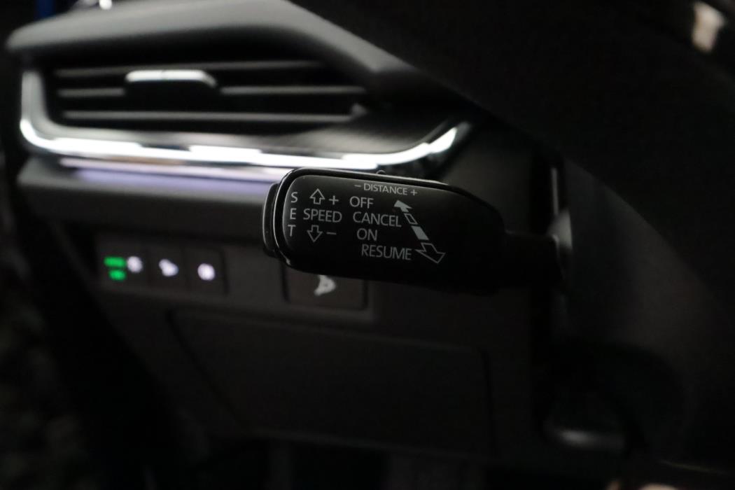 SKODA Enyaq 2023