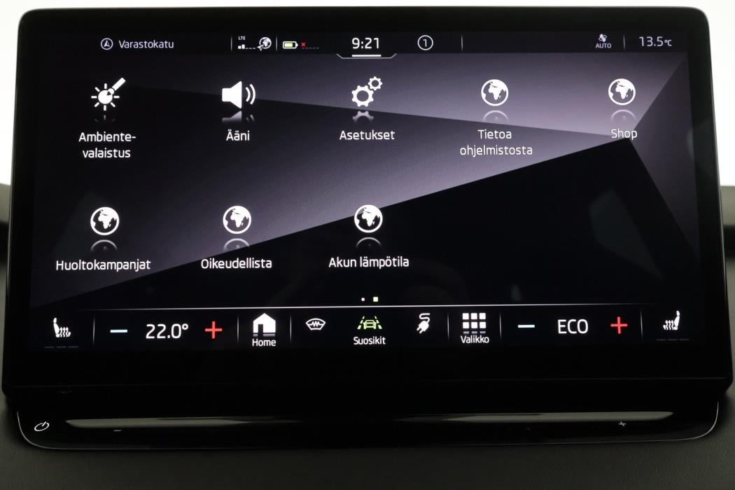 SKODA Enyaq 2023