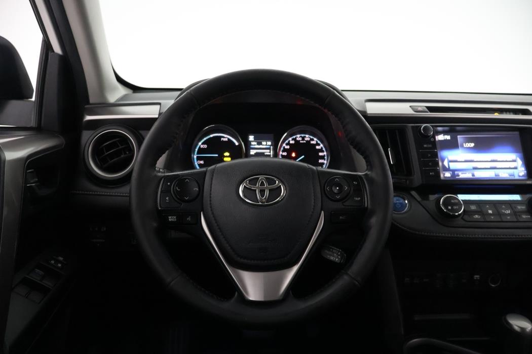 TOYOTA RAV4 2017