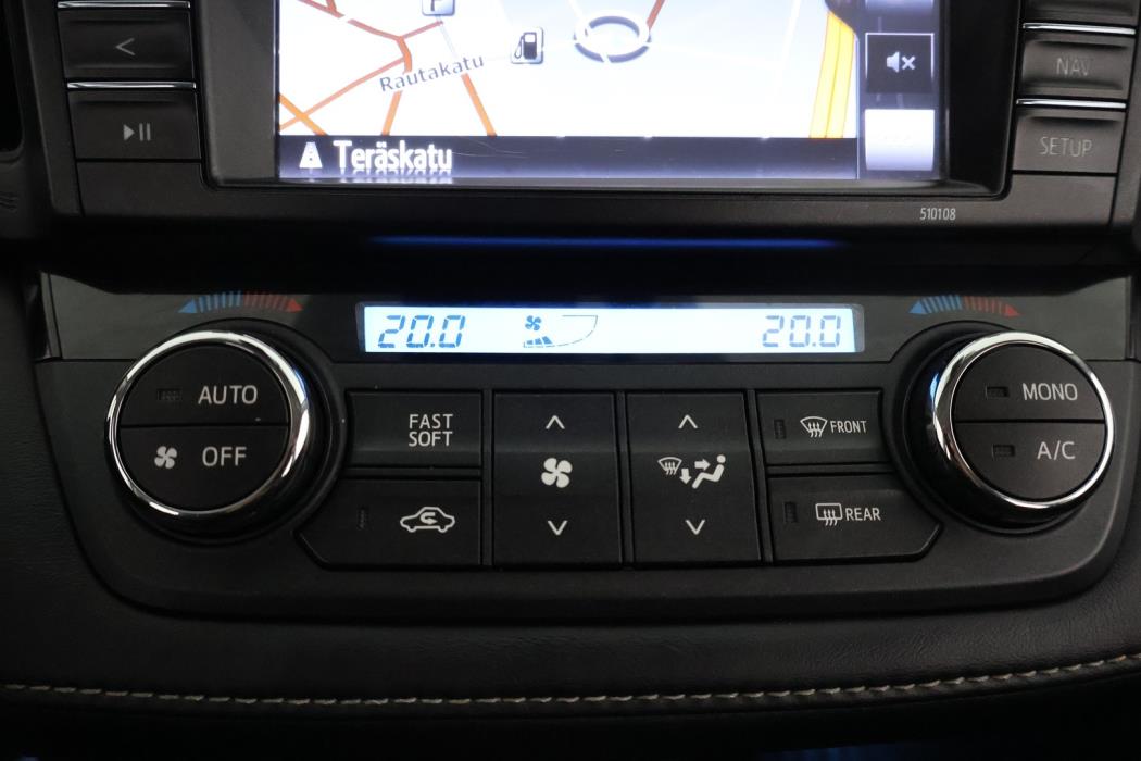 TOYOTA RAV4 2017