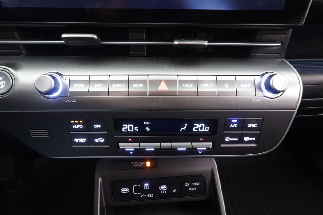 HYUNDAI KONA Electric 2024