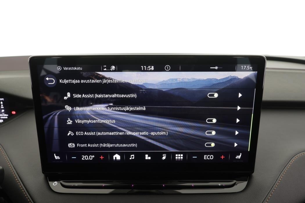 SKODA Enyaq 2022
