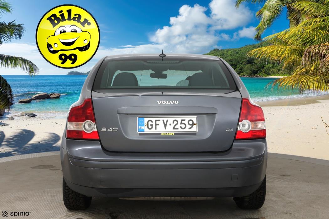 VOLVO S40 2004