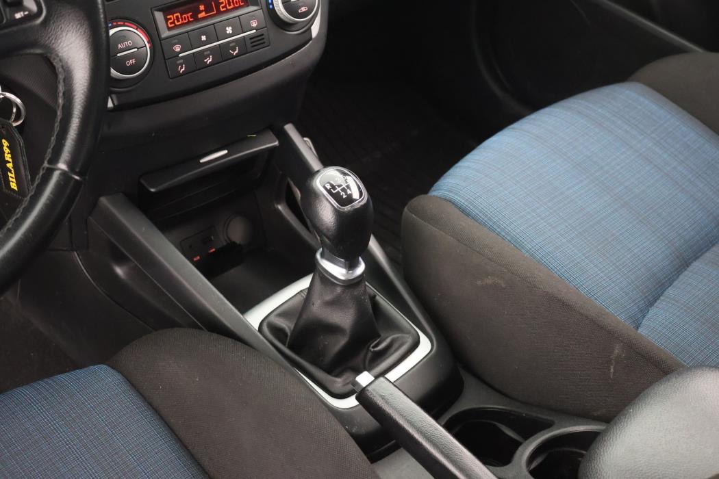 KIA CEE'D 2012