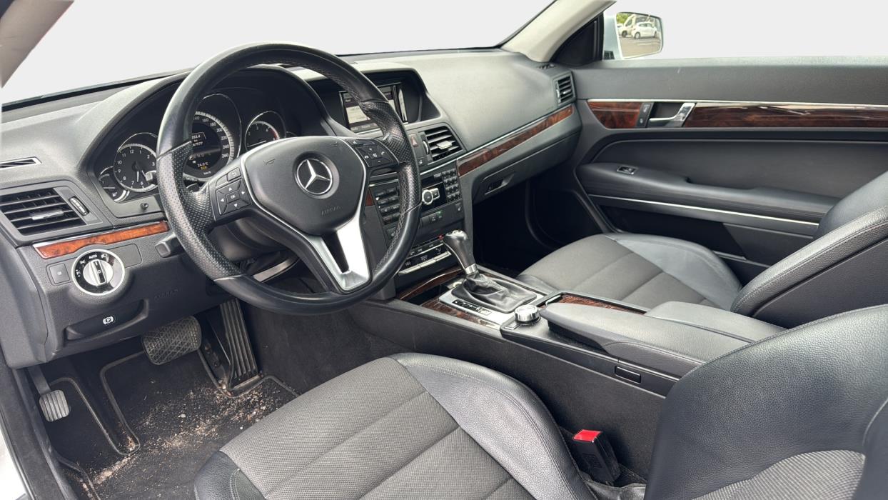 MERCEDES-BENZ E 2013