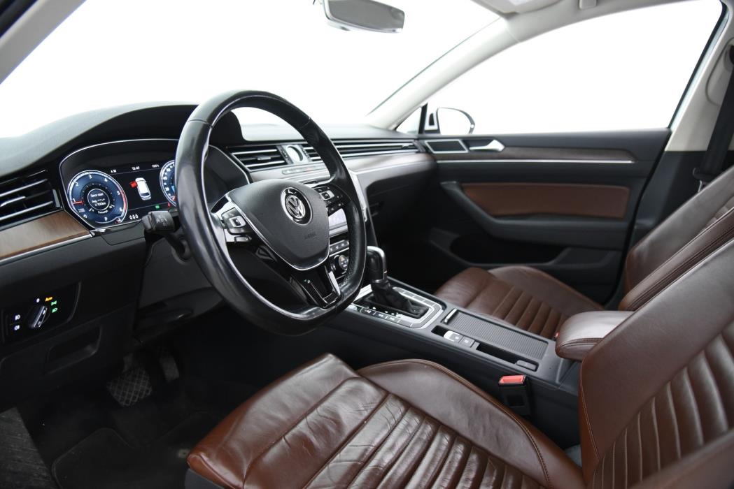 VOLKSWAGEN Passat 2015