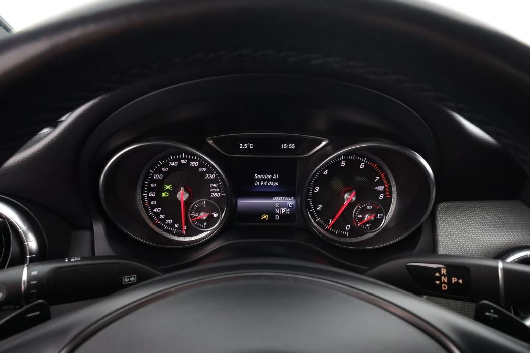 MERCEDES-BENZ CLA 2019