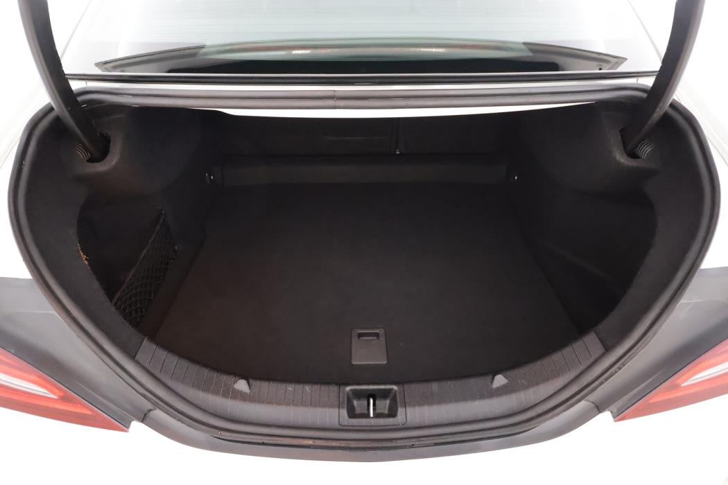 MERCEDES-BENZ CLA 2019