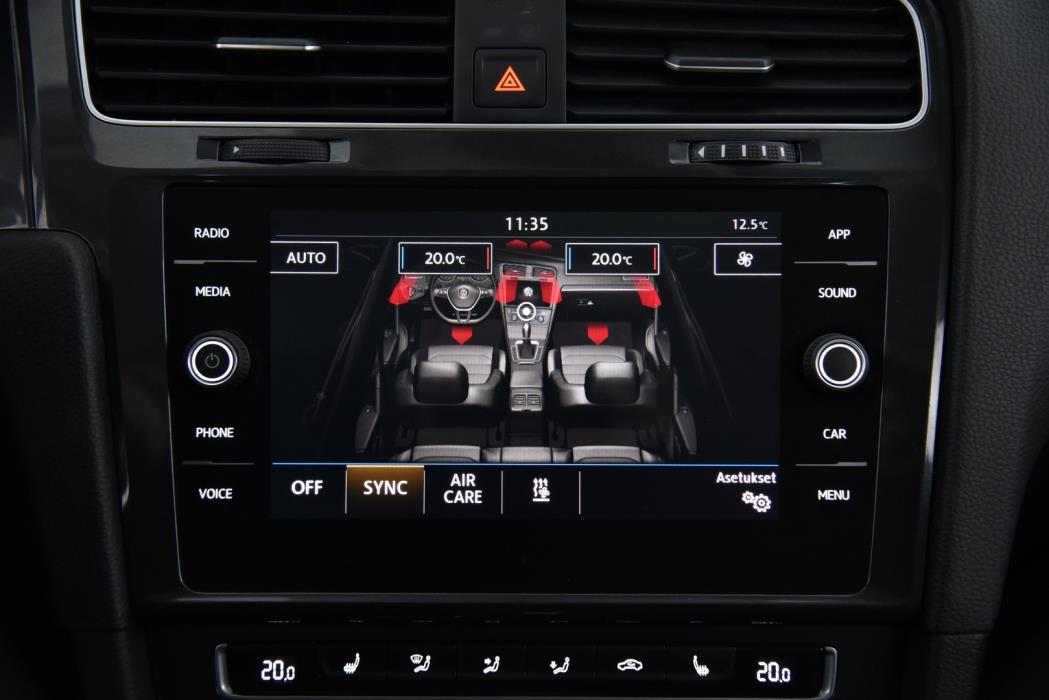 VOLKSWAGEN Golf 2018