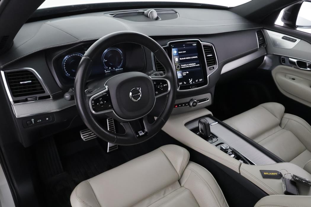 VOLVO XC90 2020