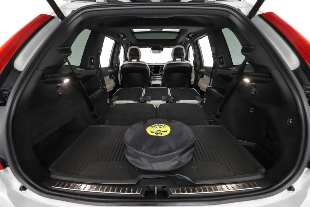 VOLVO XC90 2020