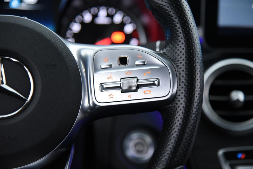 MERCEDES-BENZ C 2020