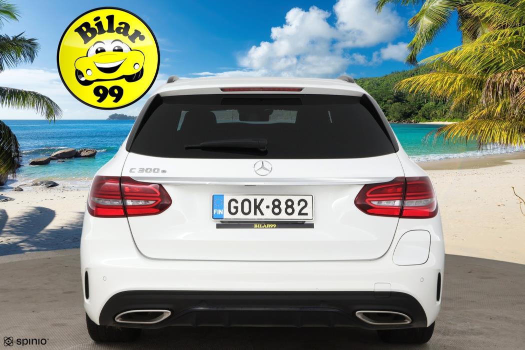 MERCEDES-BENZ C 2020