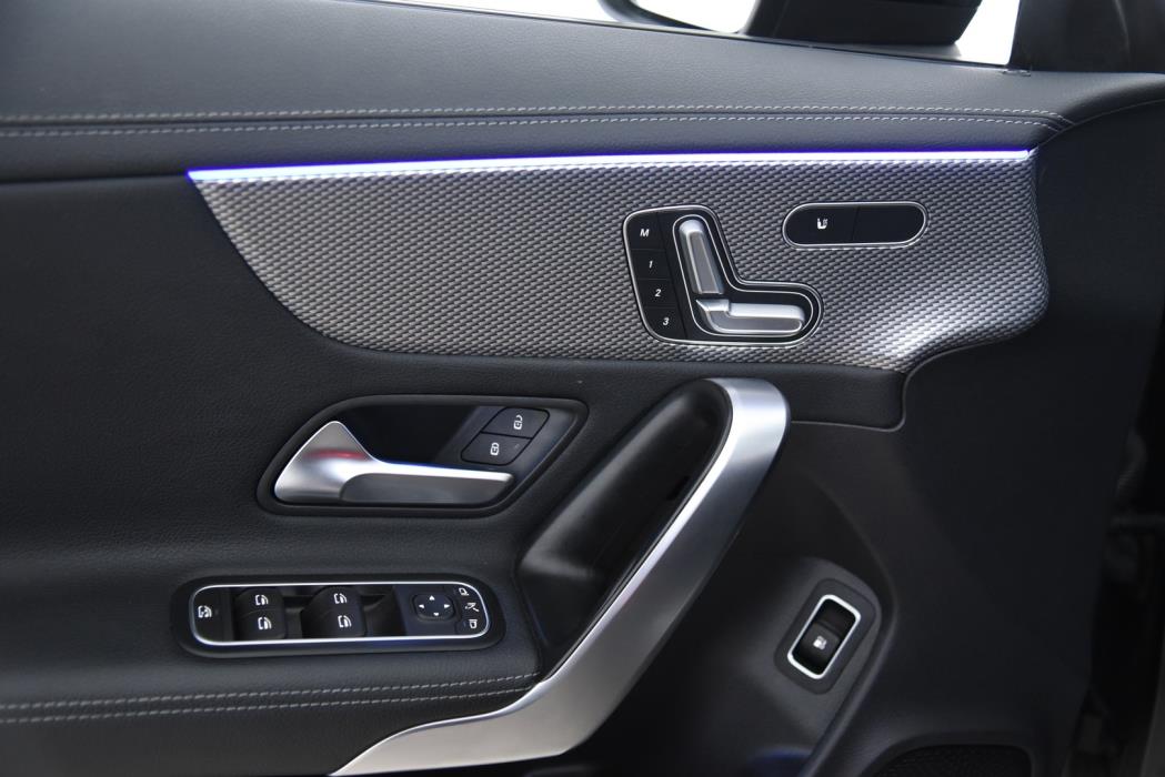 MERCEDES-BENZ CLA 2021