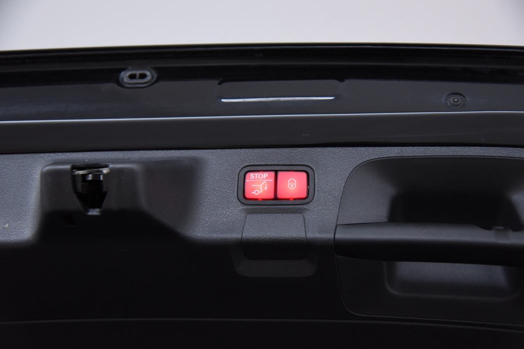 MERCEDES-BENZ CLA 2021