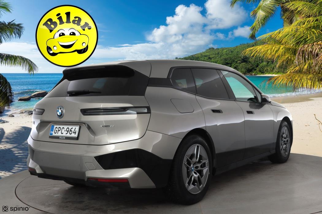 BMW iX 2023