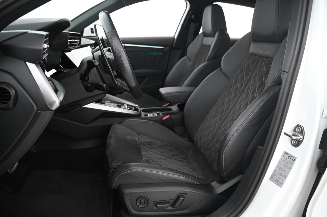 AUDI A3 2021