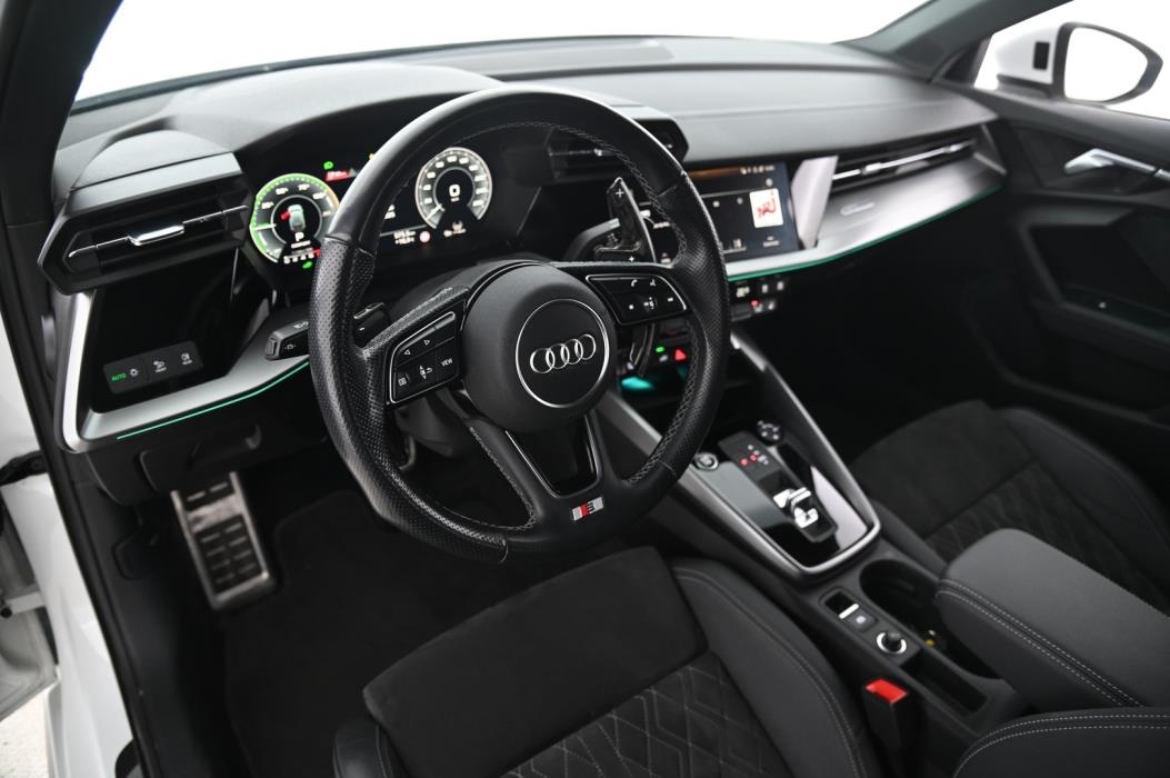 AUDI A3 2021