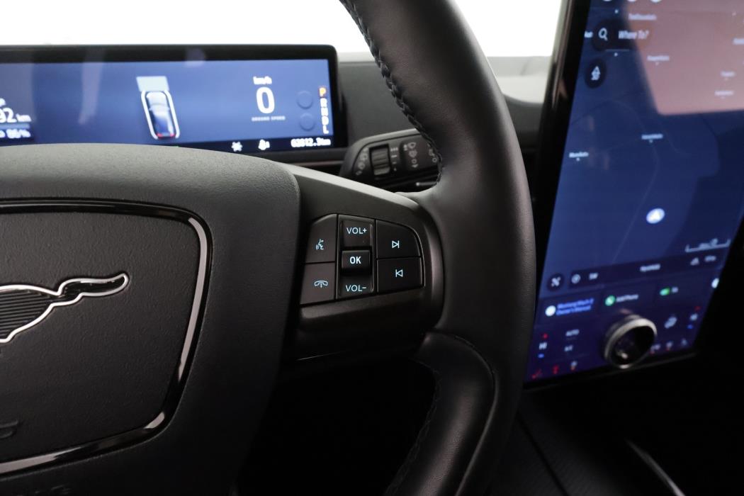 FORD MUSTANG MACH-E 2022