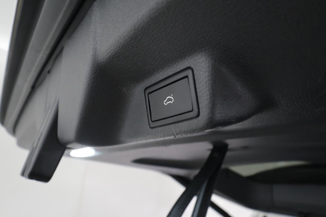 VOLKSWAGEN ID. BUZZ 2023