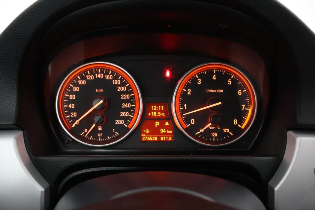 BMW 325 2007