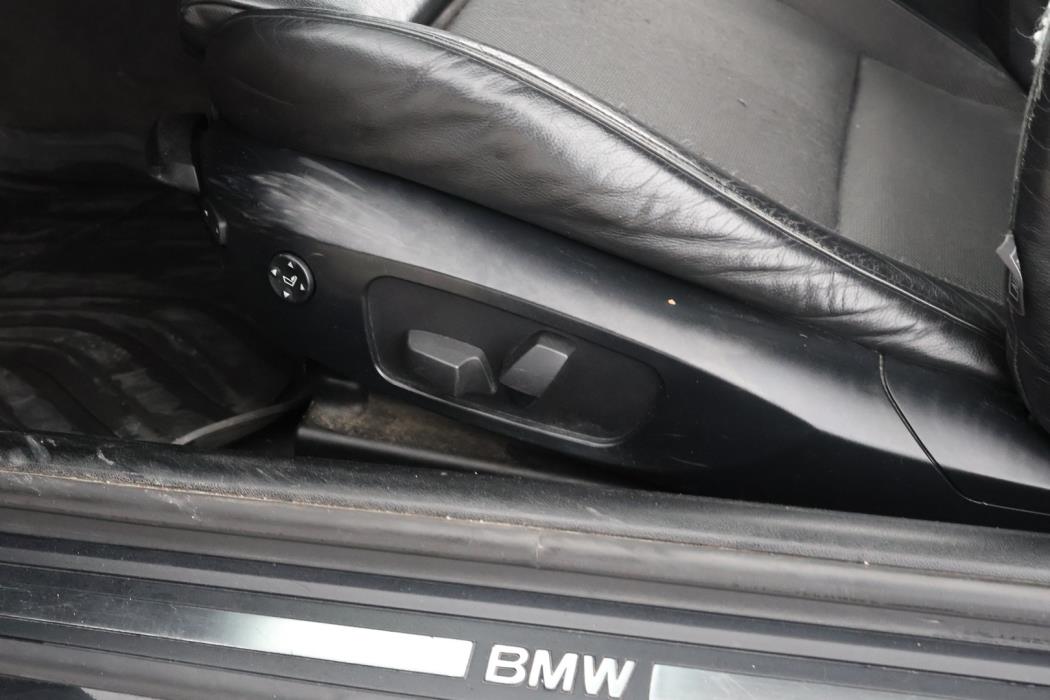 BMW 325 2007