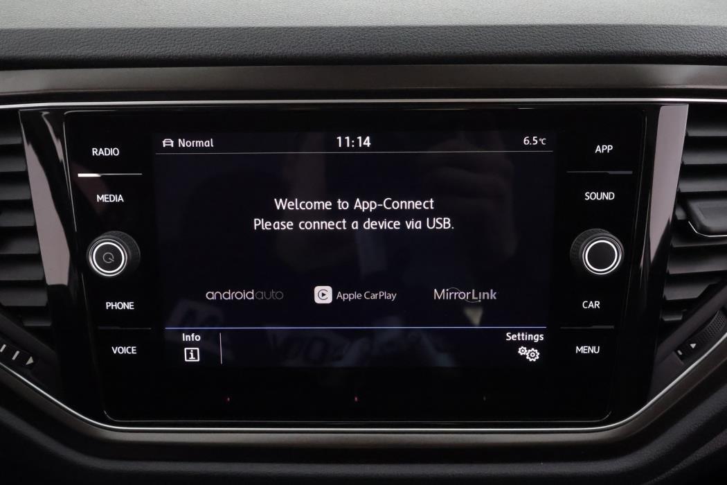 VOLKSWAGEN T-Roc 2018