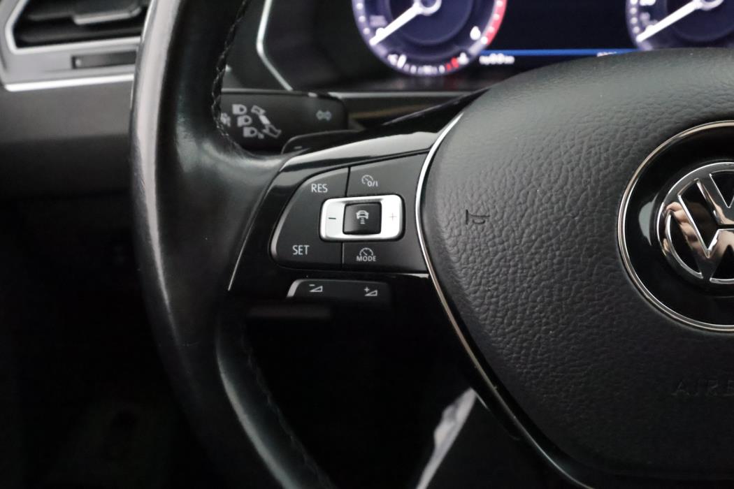 VOLKSWAGEN Tiguan 2017