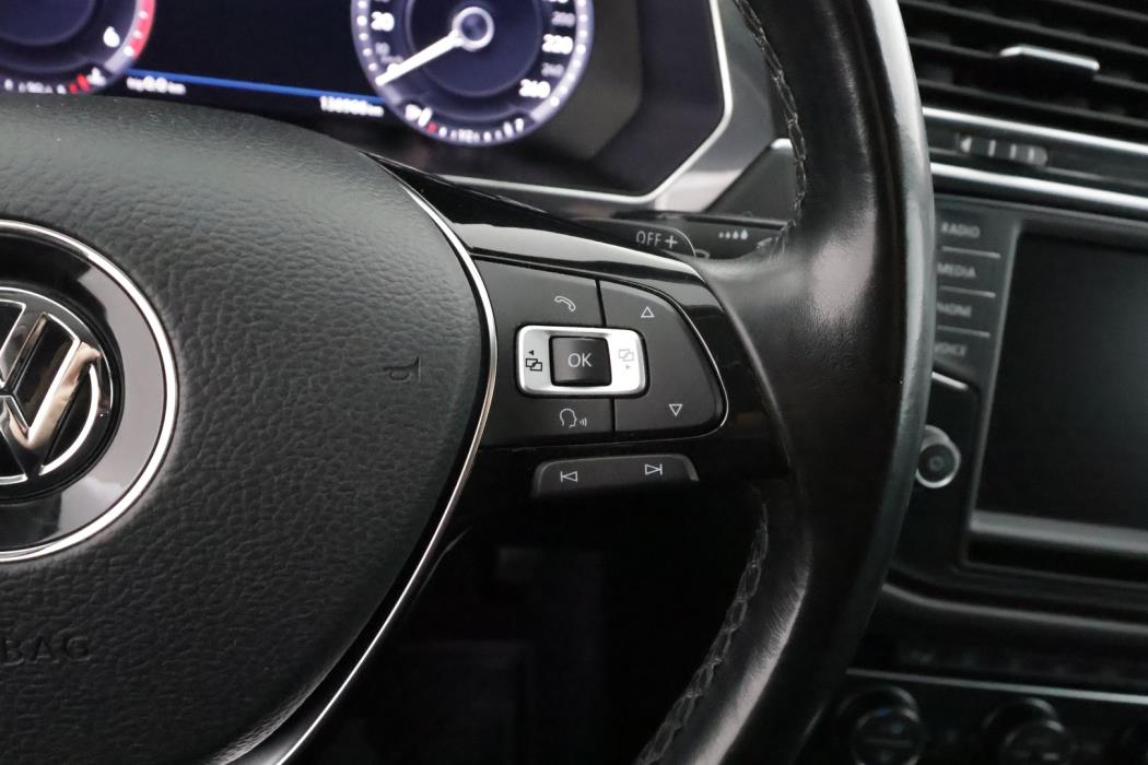 VOLKSWAGEN Tiguan 2017