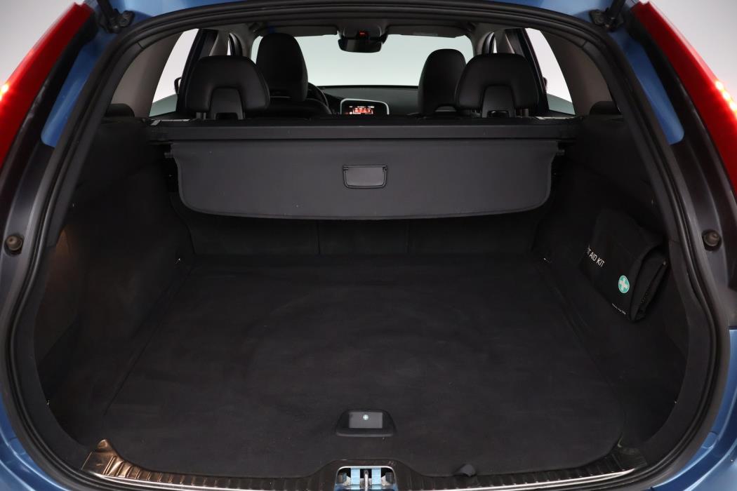 VOLVO XC60 2017