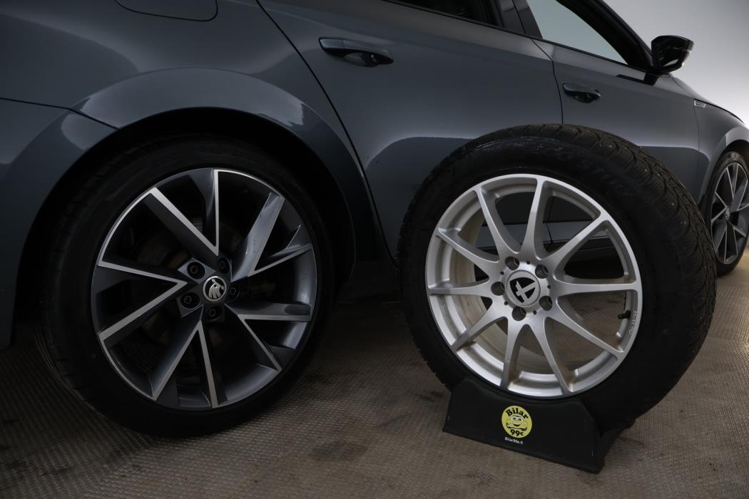 SKODA Superb 2018