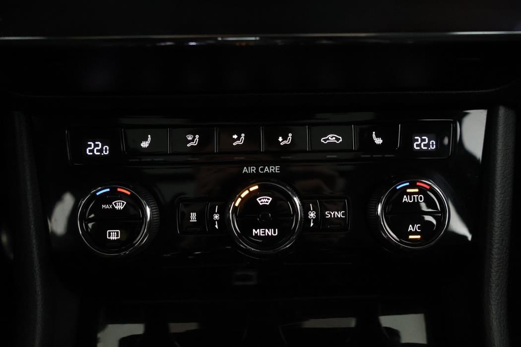 SKODA Superb 2018