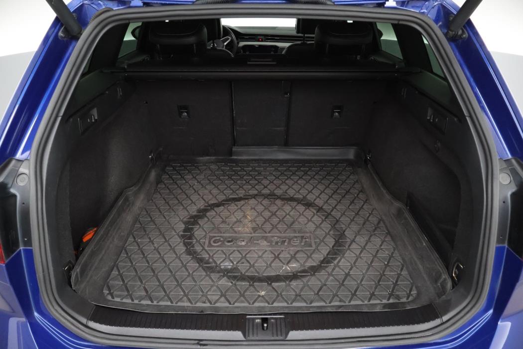 VOLKSWAGEN Passat 2020