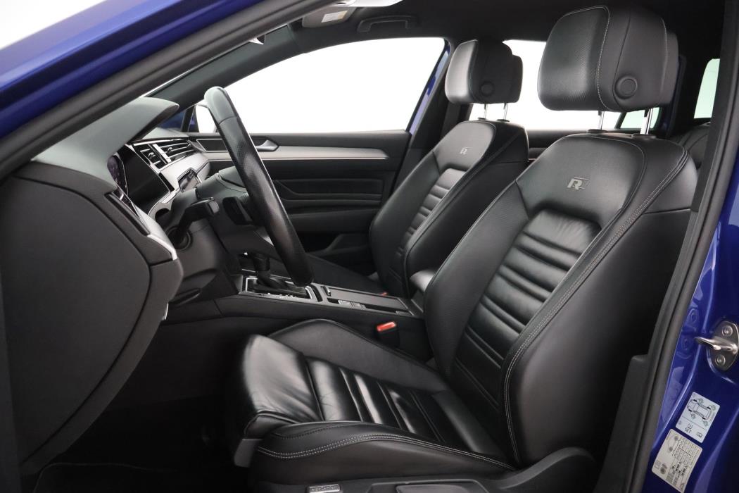 VOLKSWAGEN Passat 2020
