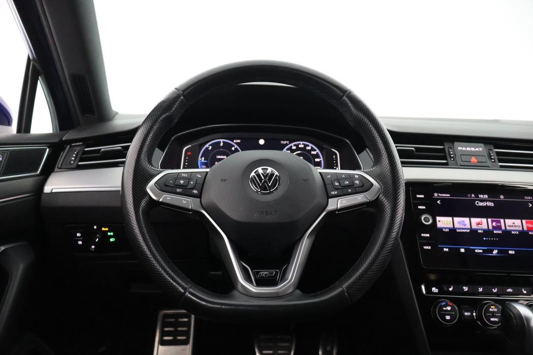 VOLKSWAGEN Passat 2020
