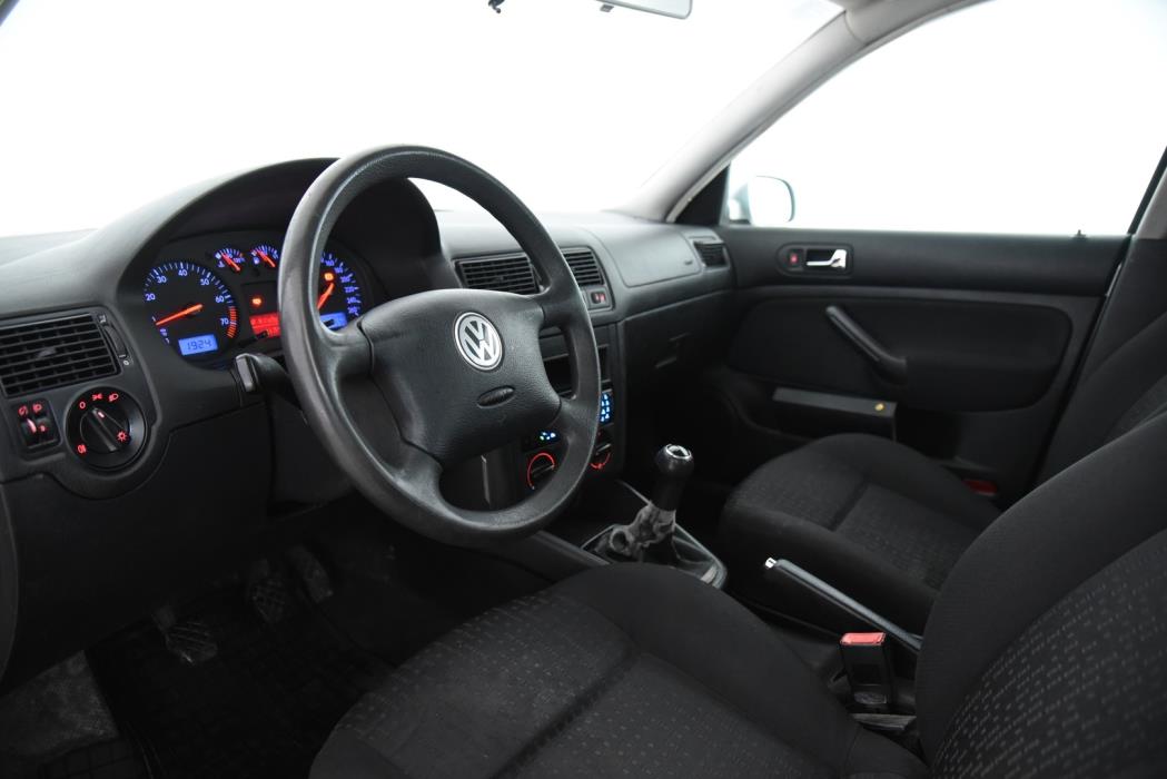 VOLKSWAGEN Golf Variant 2003