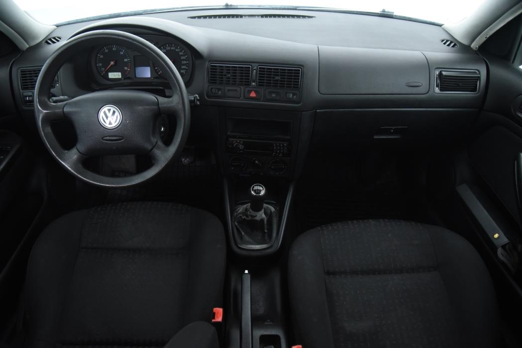 VOLKSWAGEN Golf Variant 2003