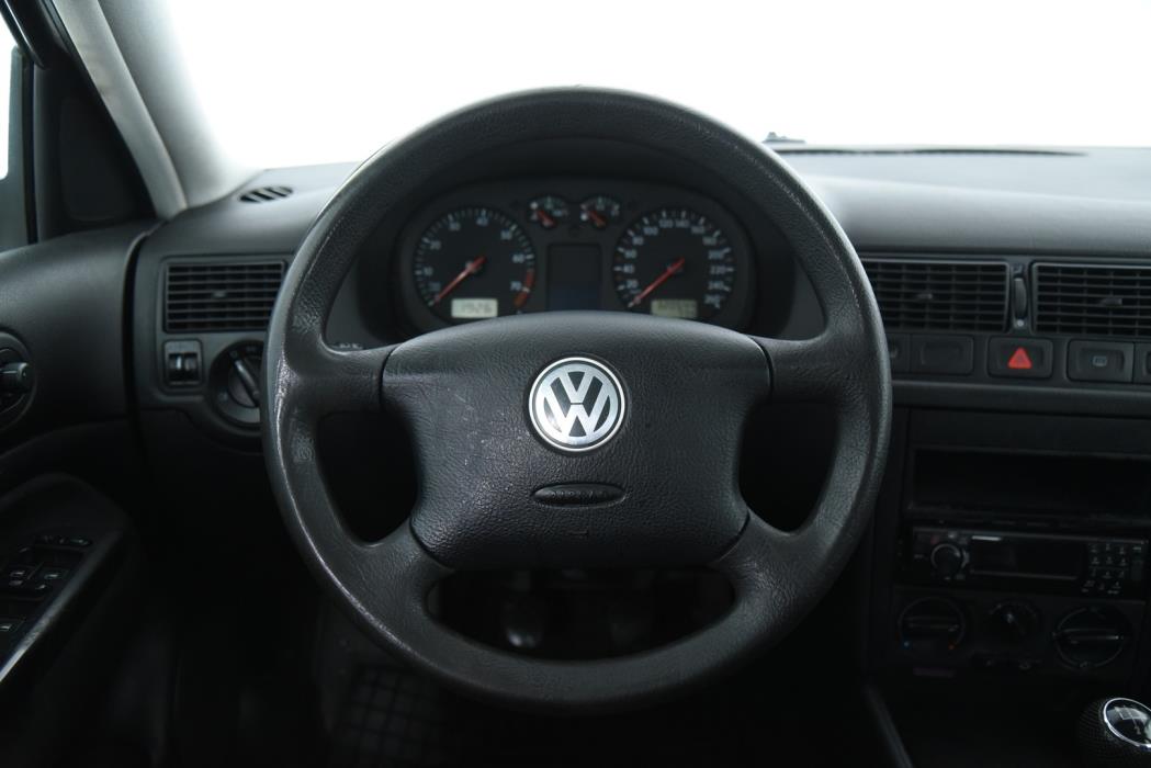 VOLKSWAGEN Golf Variant 2003
