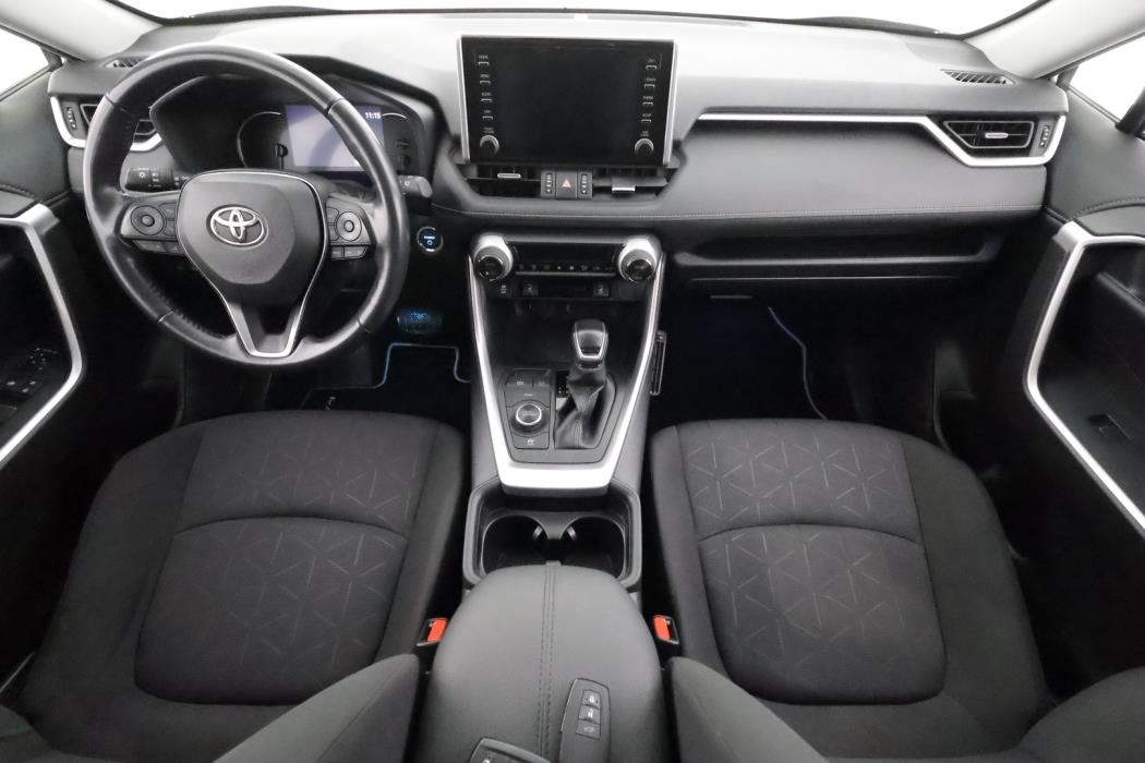 TOYOTA RAV4 2021