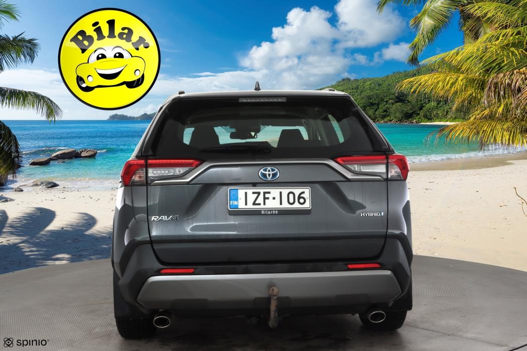 TOYOTA RAV4 2021
