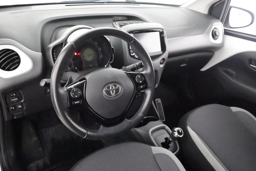 TOYOTA AYGO 2021