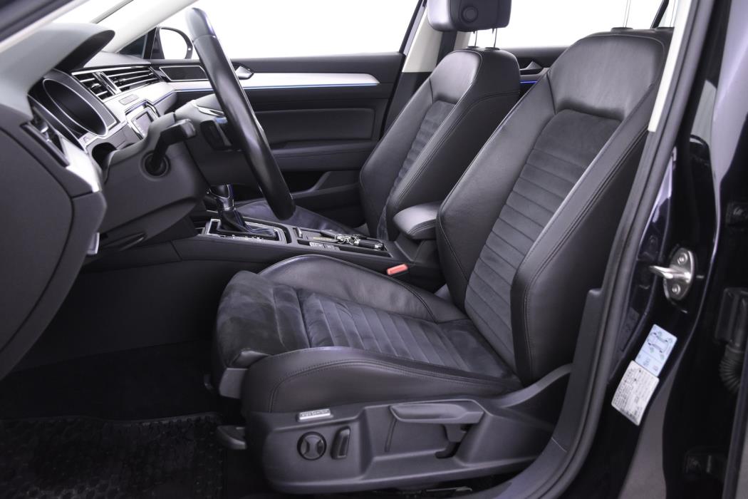 VOLKSWAGEN Passat 2016