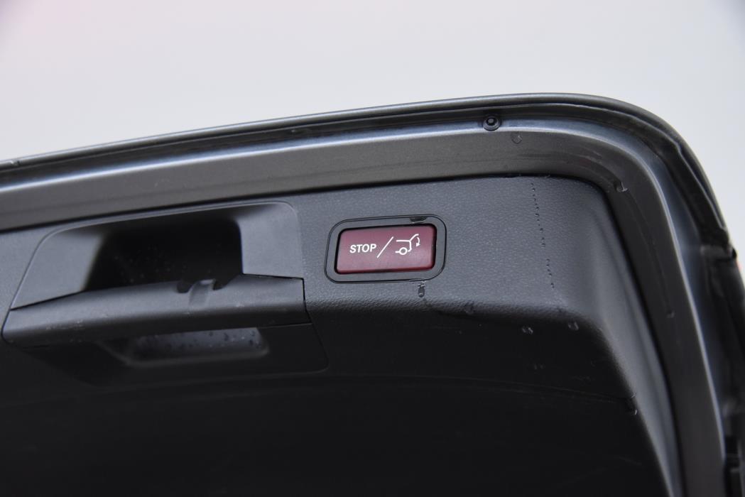 MERCEDES-BENZ C 2017